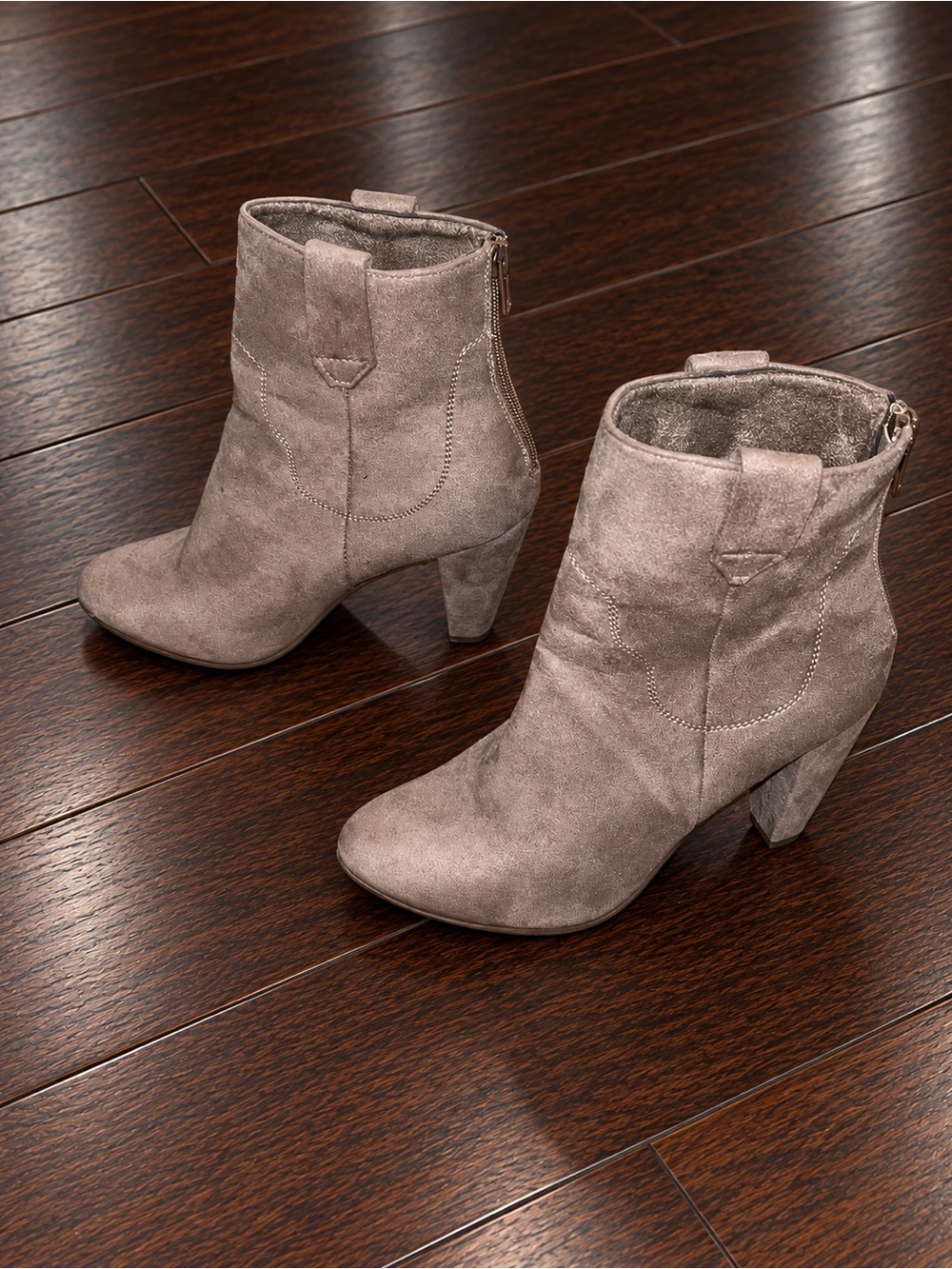 Shoe Dazzle Taupe Suede Ankle Booties